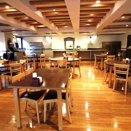Gr Hotel Esaka Suita Εξωτερικό φωτογραφία