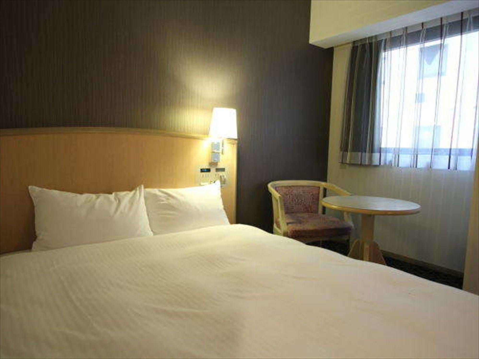 Gr Hotel Esaka Suita Εξωτερικό φωτογραφία